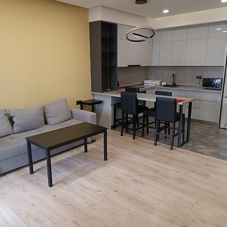Rent Inn Yerevan On Koghbaci Street Zewnętrze zdjęcie